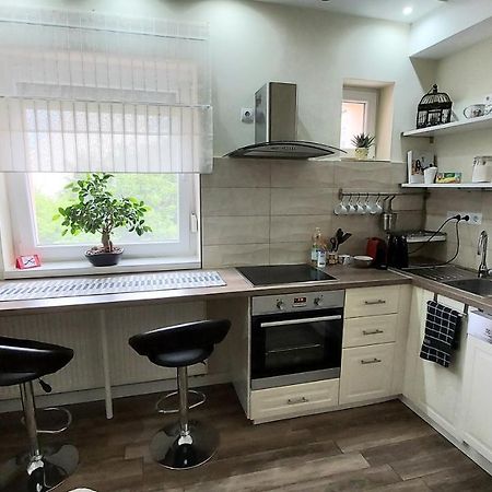 Ancsi Apartmant Kecskemet Luaran gambar